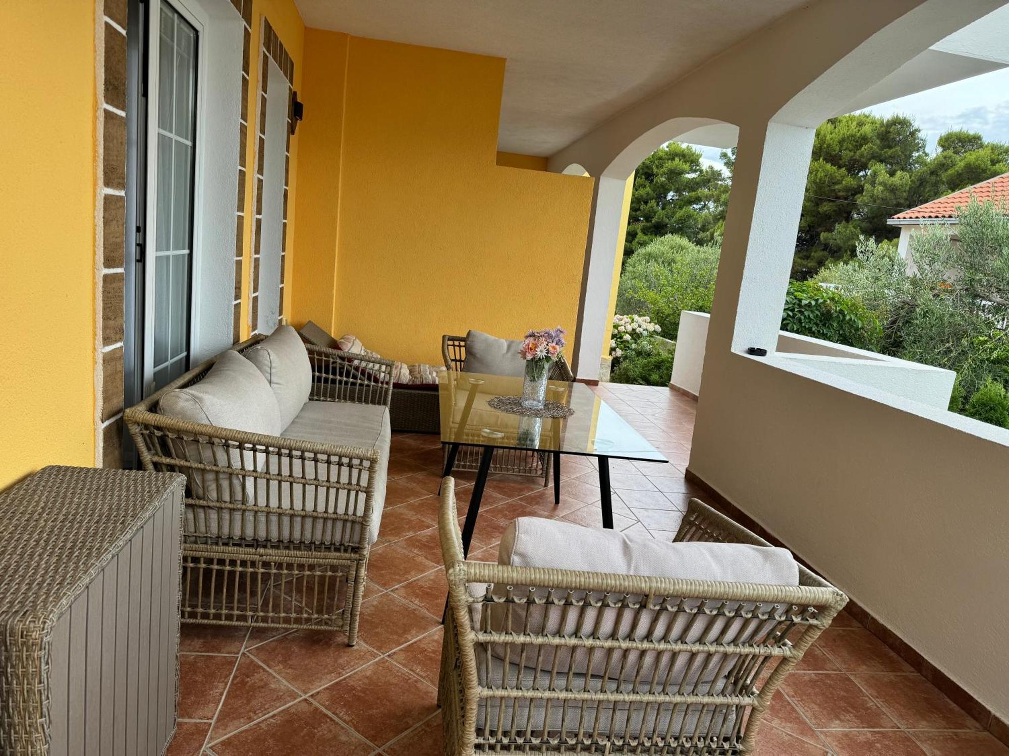Apartments Brac Супетар Экстерьер фото